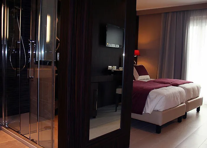 Ansharius - Adults Only 3*